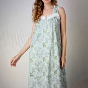 Women’s Nightgown by Majogany